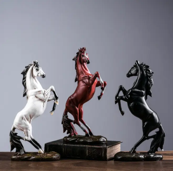 black_white_horse_on_book